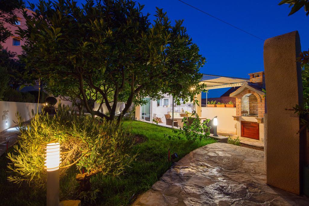 Villa Kamenica 코미자 외부 사진