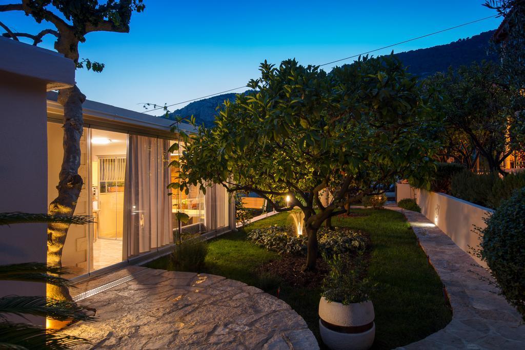 Villa Kamenica 코미자 외부 사진