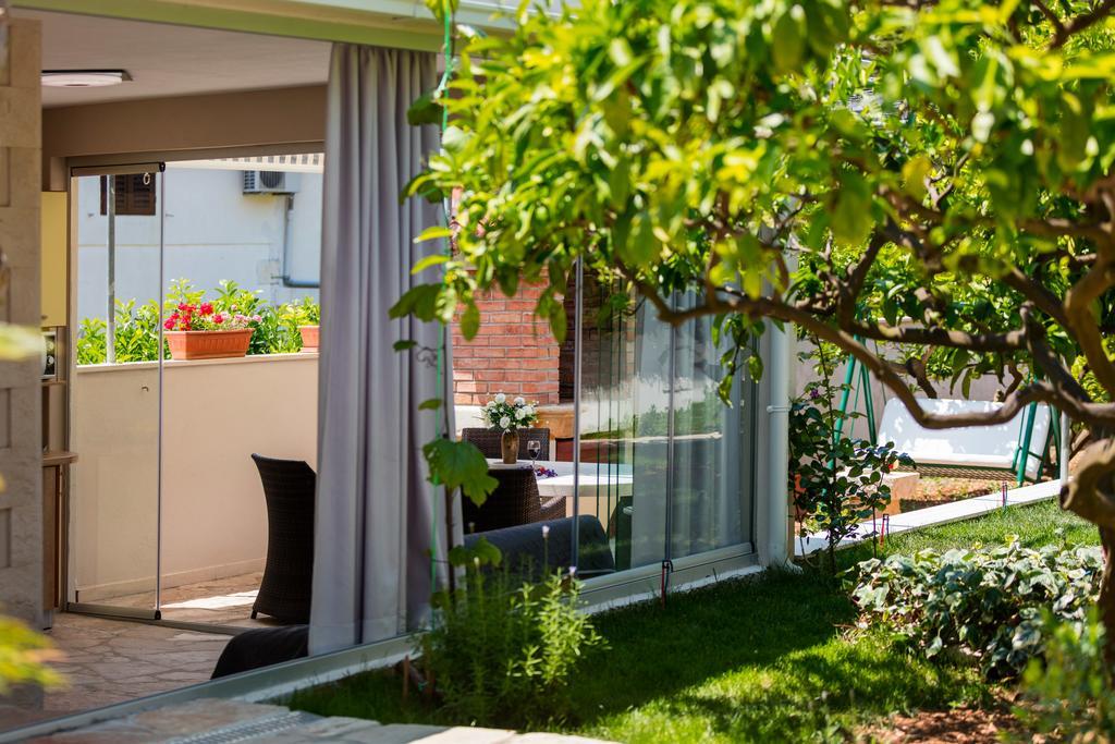 Villa Kamenica 코미자 외부 사진