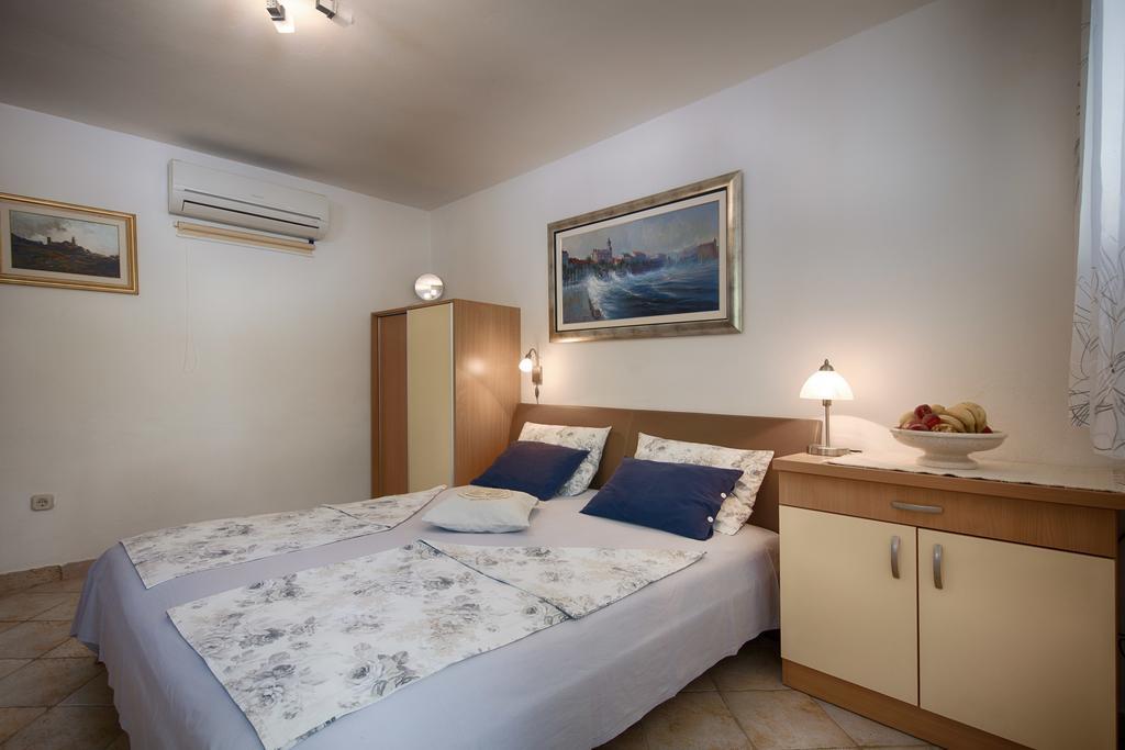 Villa Kamenica 코미자 외부 사진